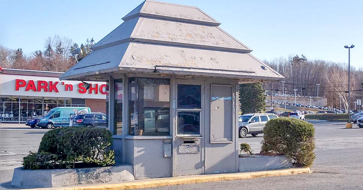 Auburn Plaza Shopping Center